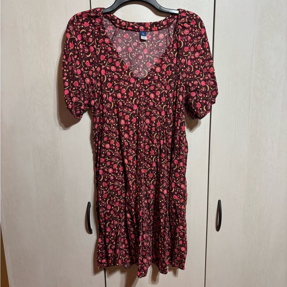 Old Navy Pink and Red Floral Top